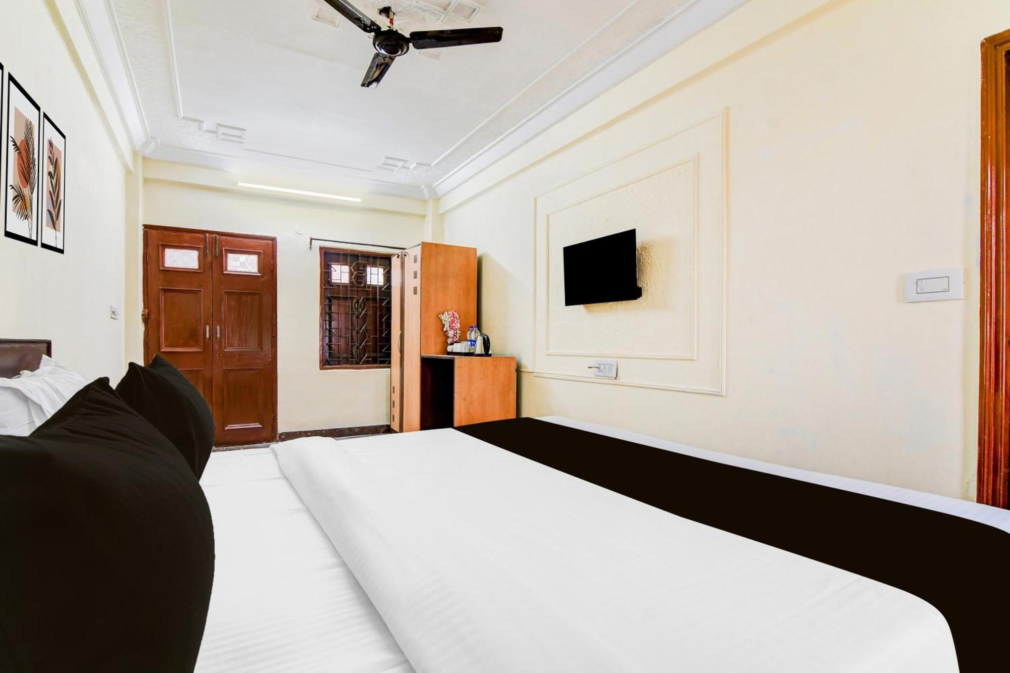 Super Hotel O Lenin Sarani Kolkata Exterior photo
